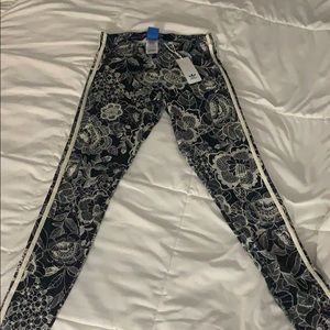 Adidas leggings new!